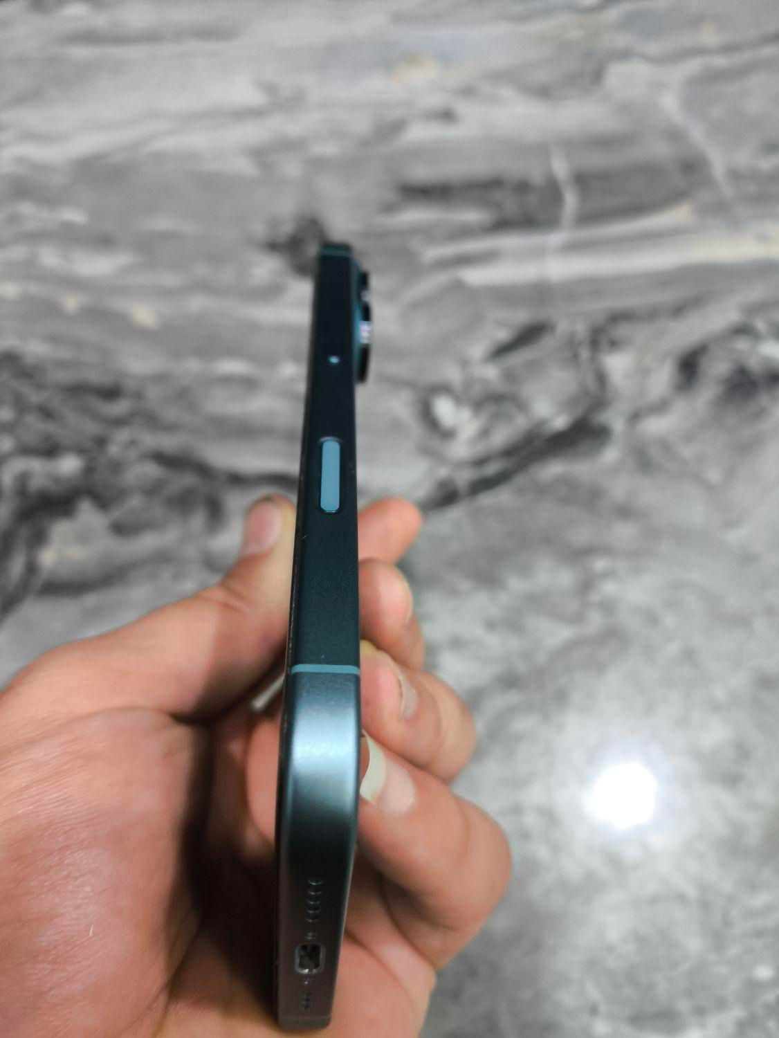 اپل iPhone 16 با حافظهٔ ۱۲۸ گیگابایت|موبایل|تهران, استخر|دیوار