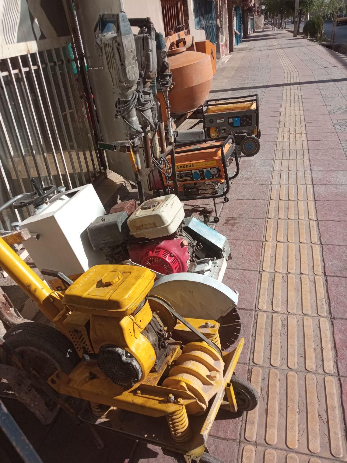 اجاره پیکور و دریل تخریب تضمینی|ماشینآلات صنعتی|کرمان, |دیوار