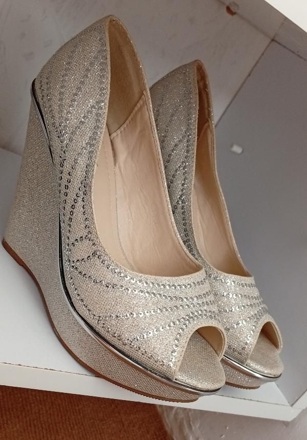 کفش زنانه سفید مجلسی|کیف، کفش، کمربند|میاندوآب, |دیوار