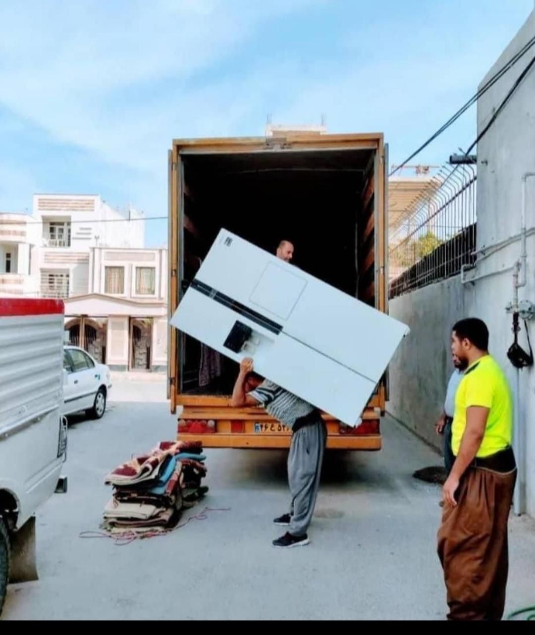 اتوبارهرمزگان اسباب کشی منزل باکارگر با50درصدتخفیف|خدمات حمل و نقل|بندرعباس, |دیوار