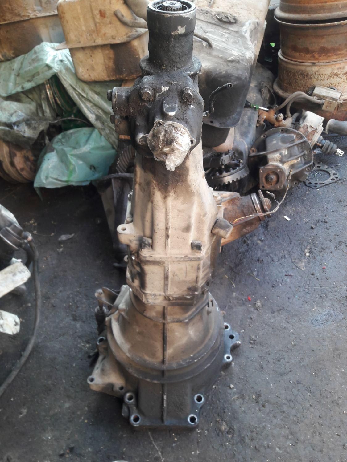 گیرکس مزدا ۲۰۰۰|قطعات یدکی و لوازم جانبی|رشت, جانبازان|دیوار