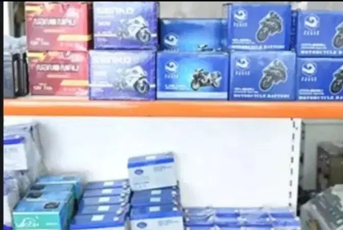 انواع  باطری خودرو سبک و سنگین  با گارانتی|قطعات یدکی و لوازم جانبی|شهریار, شهرک بهاران (ویره)|دیوار