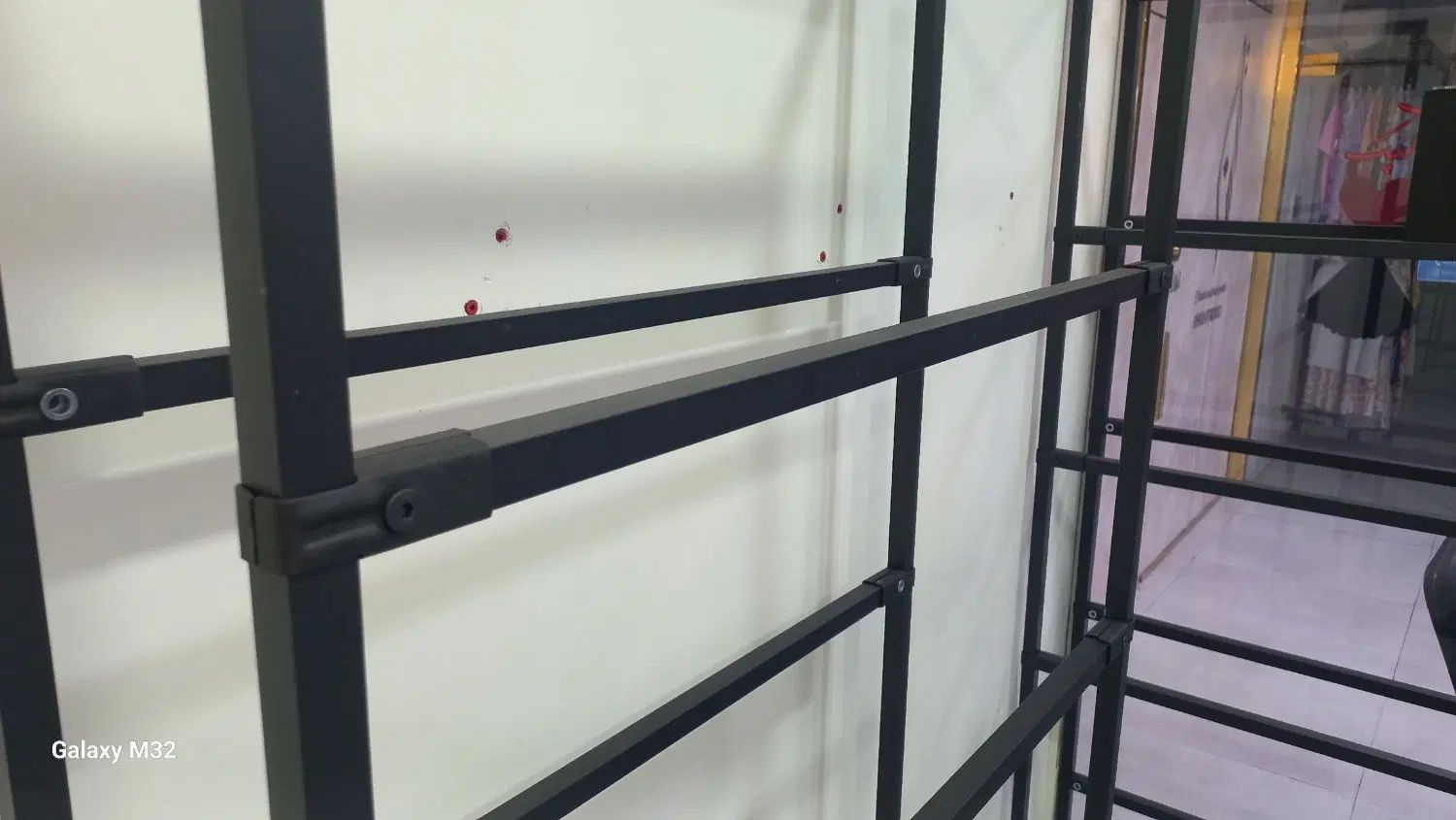 قفسه 4 طبقه قوطی فلزی مشکی|کتابخانه، شلف، قفسه‌های دیواری|اسلام‌شهر, شهرک واوان|دیوار