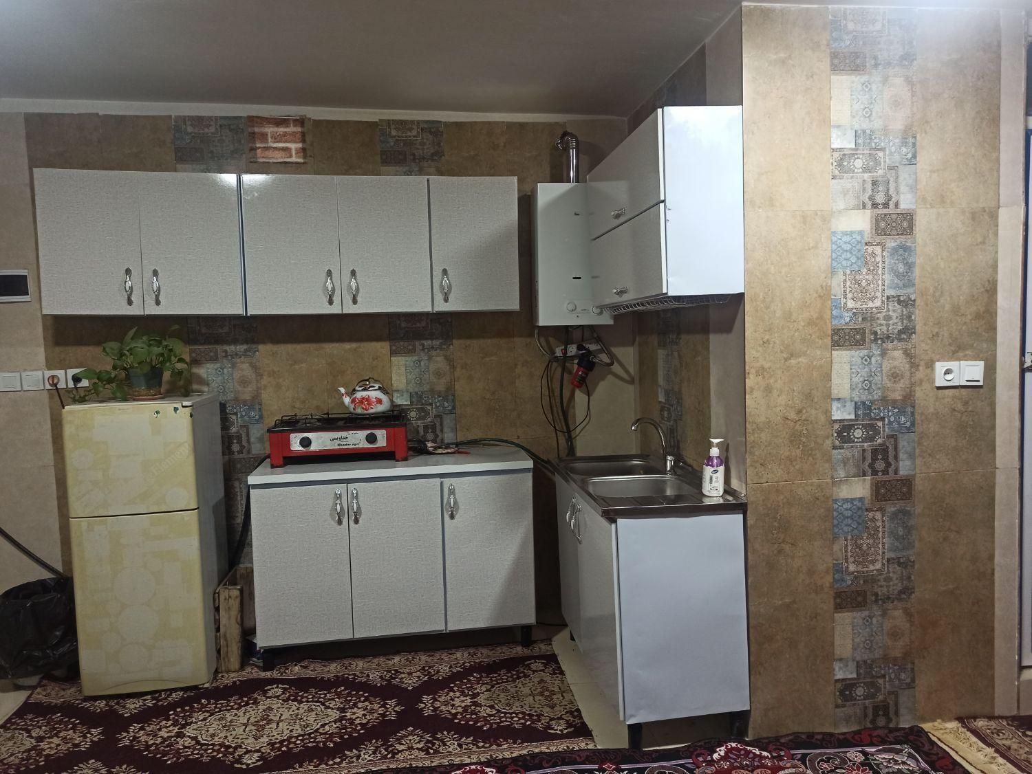 سوییت منزل مبله|اجارهٔ کوتاه‌مدت آپارتمان و سوئیت|بندر گناوه, |دیوار