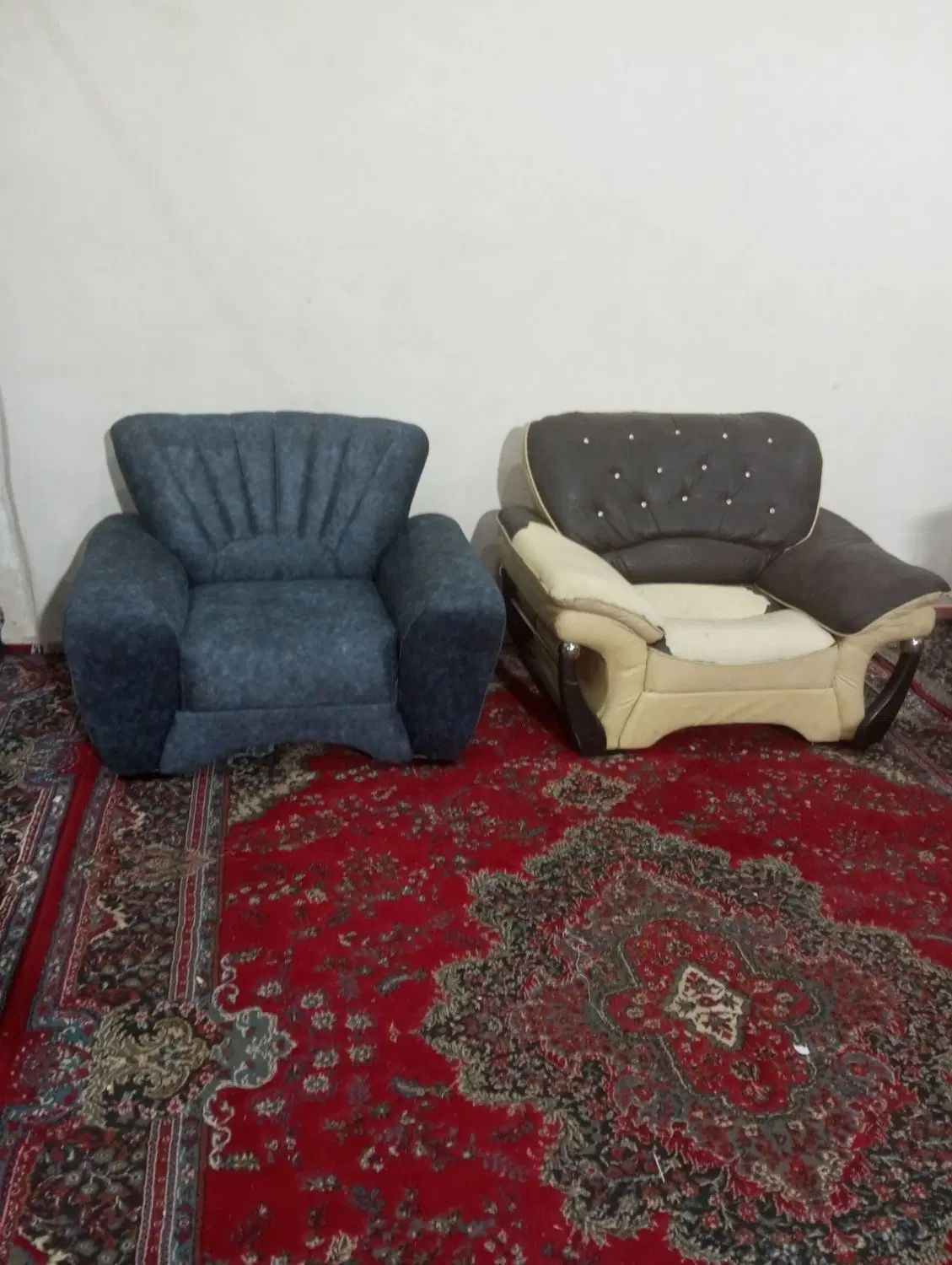تبدیل مبل کارکرده و معیوب به مبل نو و تعمیرات|خدمات پیشه و مهارت|شیراز, دباغ خانه|دیوار