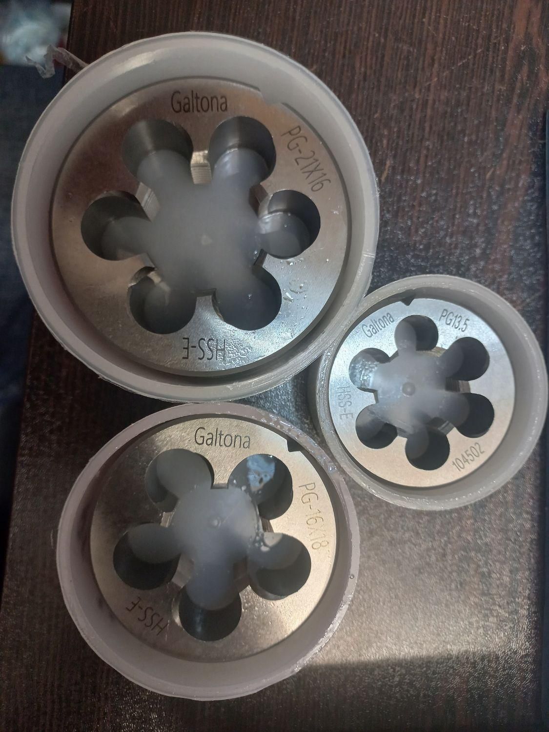 حدیده و خم کن لوله برق|مصالح و تجهیزات ساختمان|اصفهان, خواجو|دیوار