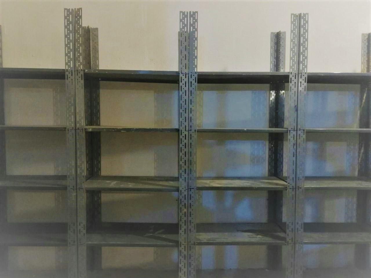 پارسا/200 متر قفسه *|فروشگاه و مغازه|سنندج, |دیوار