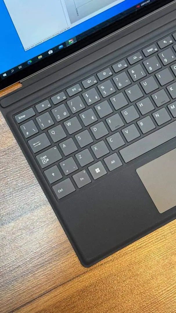 Surface Pro 5 سیمکارتخور|رایانه همراه|تهران, میرداماد|دیوار