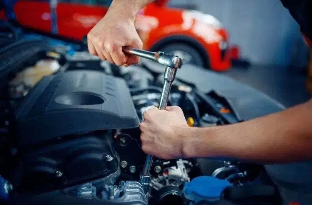 باتری سازی و میکانیکی شبانه روزی با بهترین کیفیت|خدمات موتور و ماشین|بندرعباس, |دیوار