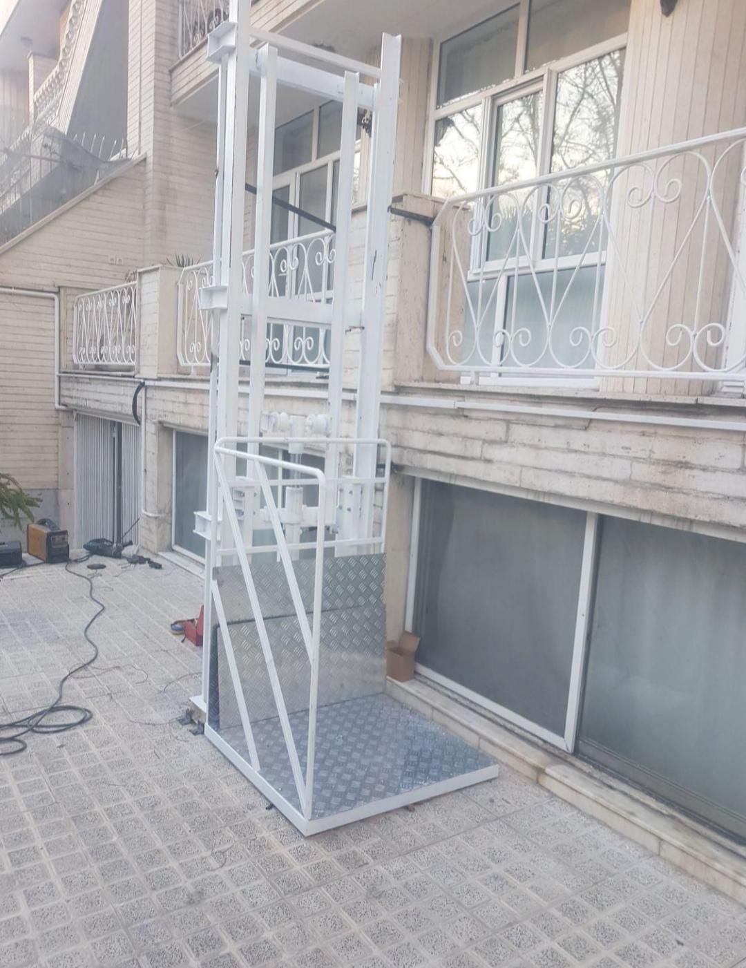 اجرای بالابر ، آسانبر، آسانسور،هوم لیفت چک و نقدی|خدمات پیشه و مهارت|همدان, |دیوار