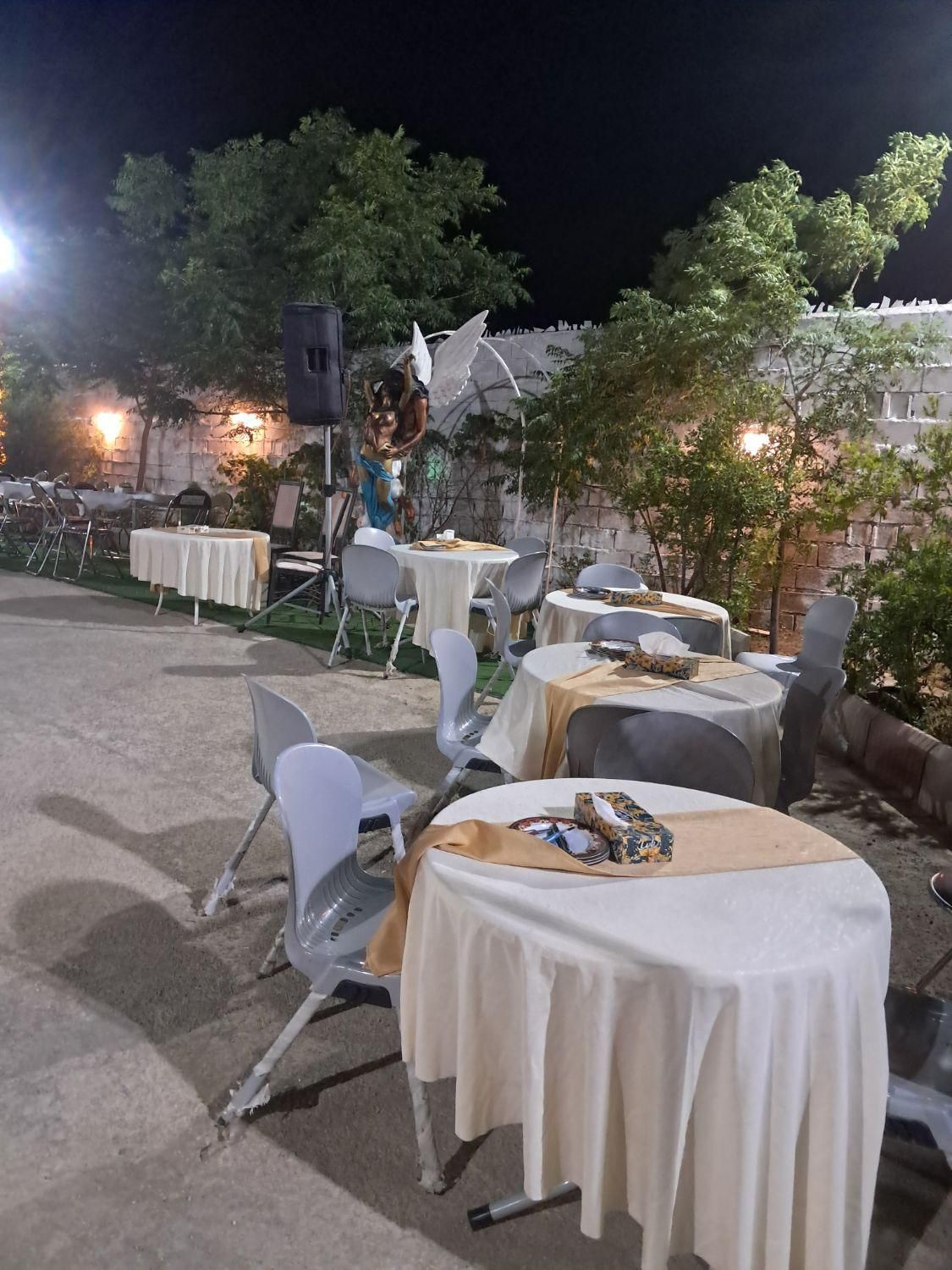 اجاره باغ تالار جهت مراسمات|خدمات پذیرایی، مراسم|ساوه, |دیوار