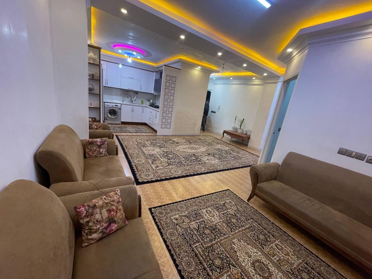 فروش اپارتمان طبقه اول|فروش آپارتمان|تولم شهر, |دیوار