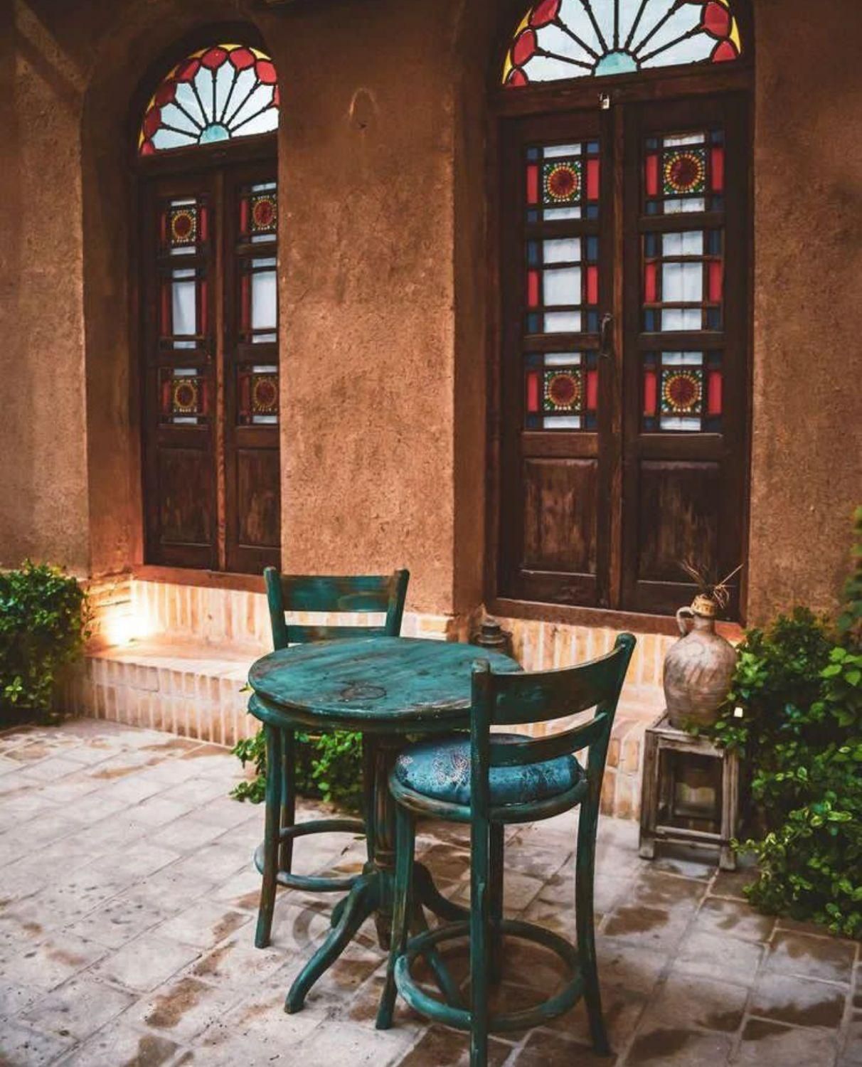 اقامتگاه عمارت هشت|اجارهٔ کوتاهمدت آپارتمان و سوئیت|یزد, |دیوار