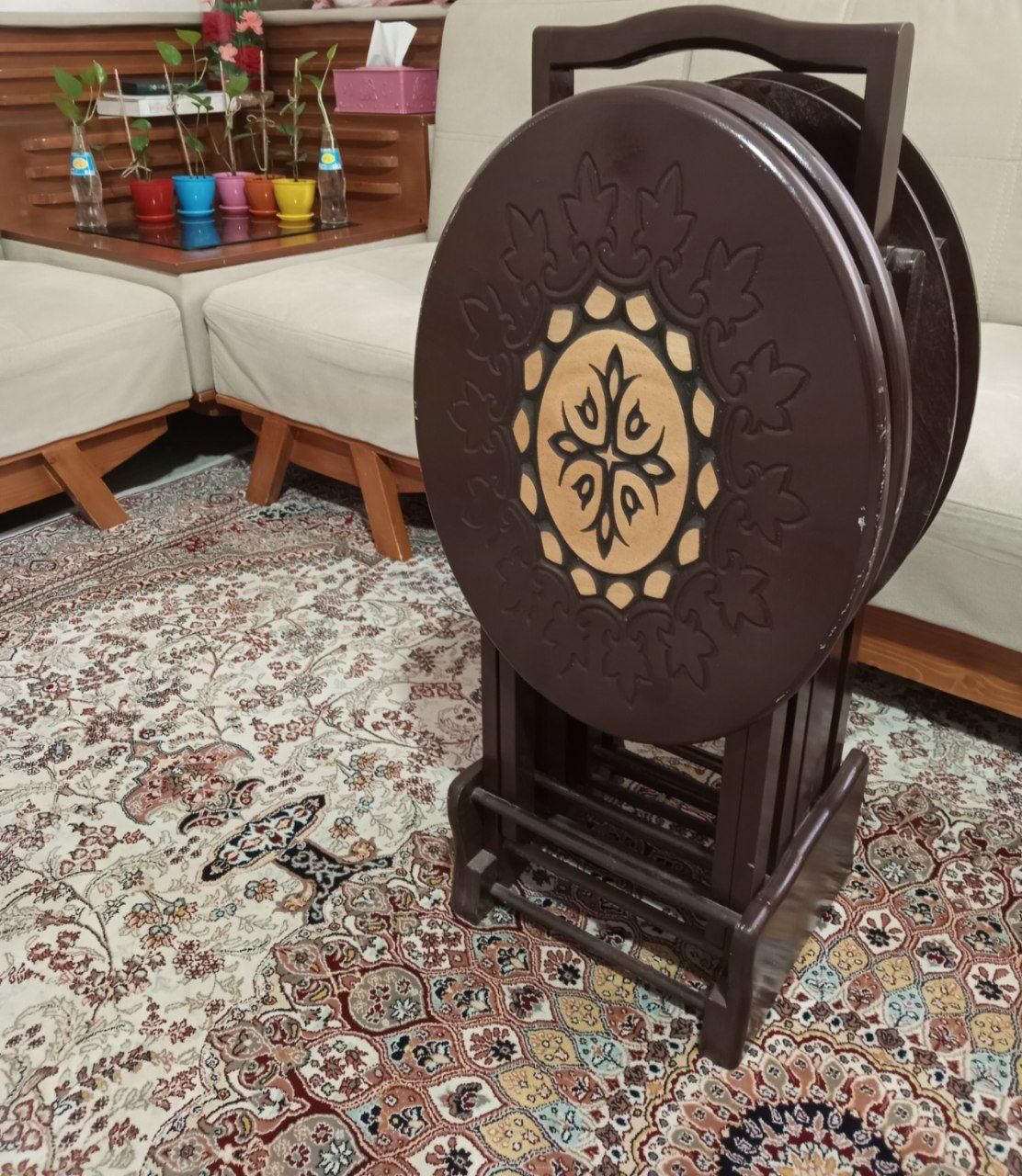 ۴ عدد میز عسلی چمدانی تاشو رنگ قهوه ای|مبلمان خانگی و میز عسلی|تهران, خلیج فارس|دیوار