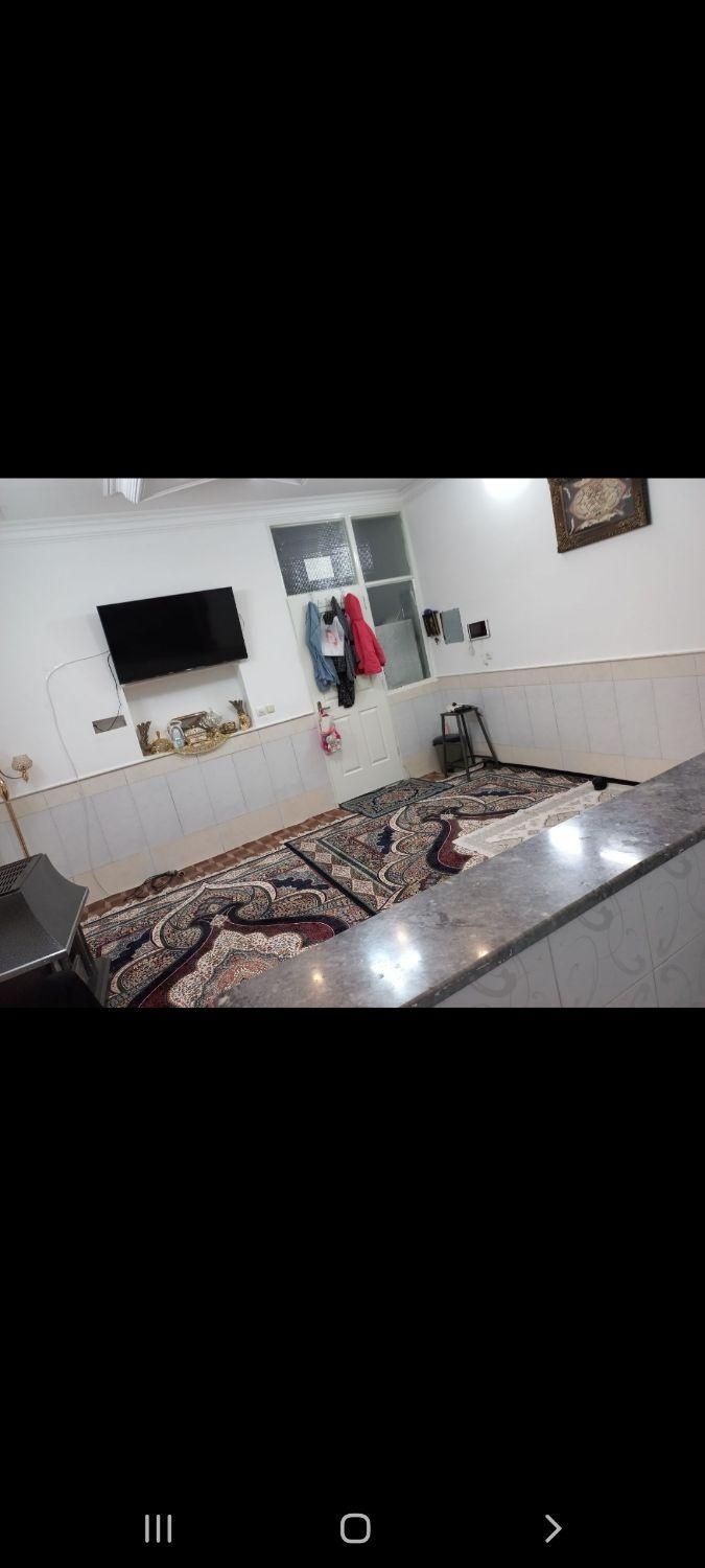 فروش خانه ویلایی ۷۰ متری ۱ خوابه در نیروگاه|فروش خانه و ویلا|قم, نیروگاه|دیوار