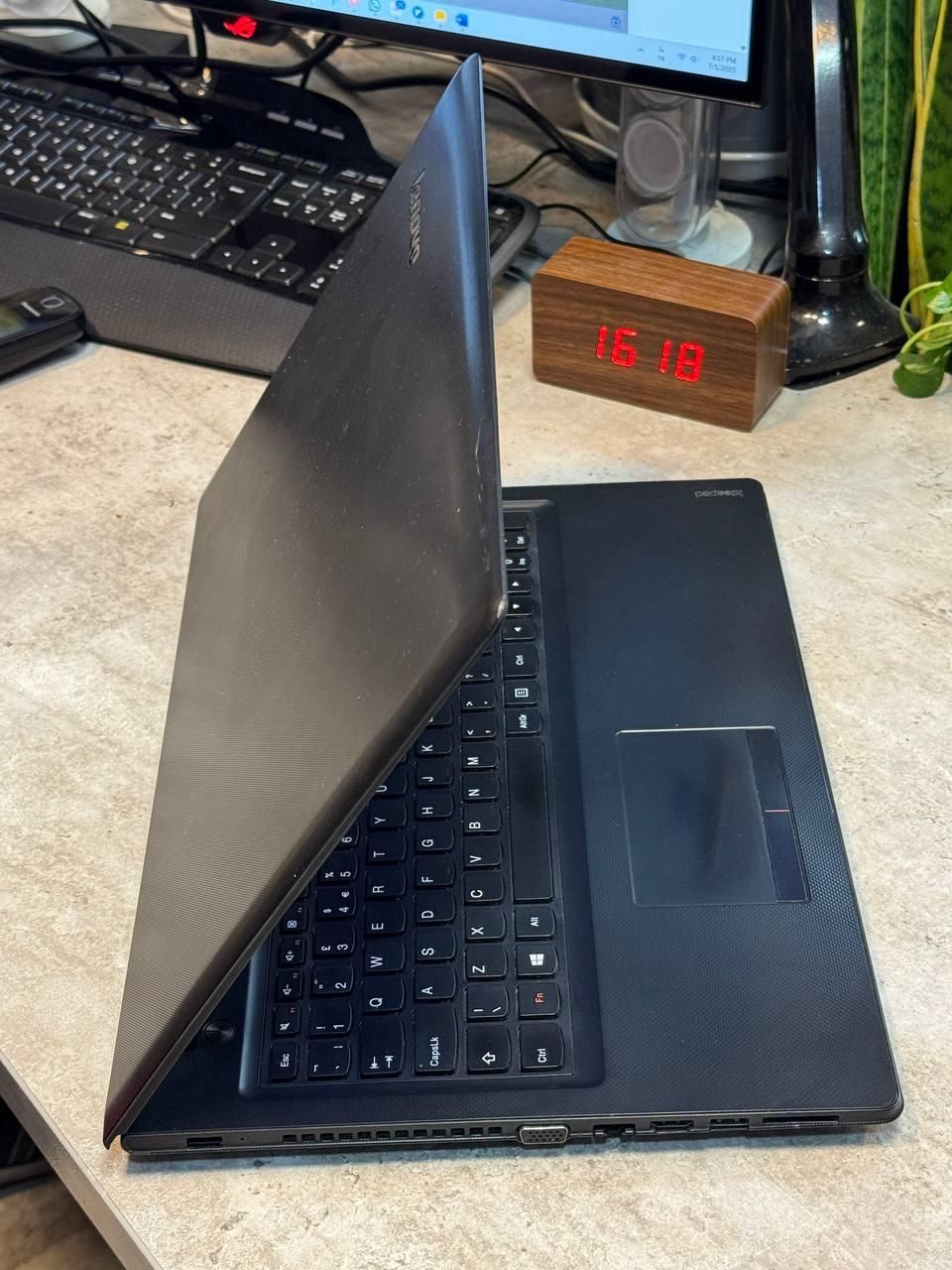 لپ تاپ اقتصادی Lenovo iP330 همراه با کارتن|رایانه همراه|بروجرد, |دیوار