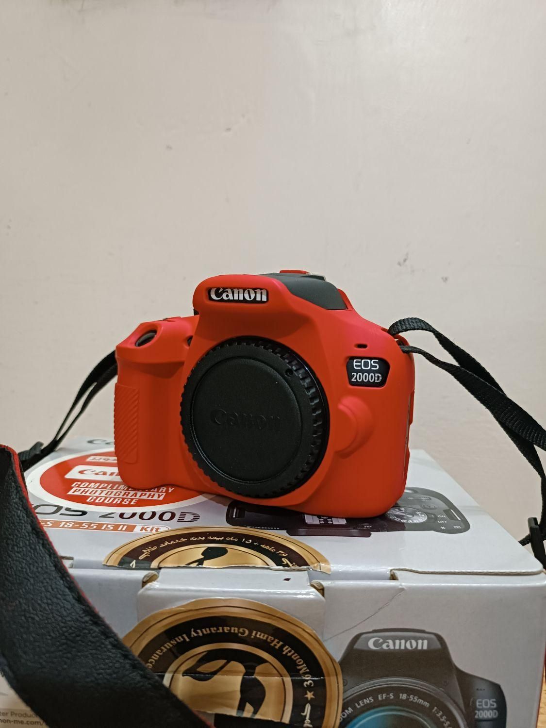 دوربین عکاسی و فیلمبرداری canon 2000d با تجهیزات|دوربین عکاسی و فیلم‌برداری|بروجرد, |دیوار
