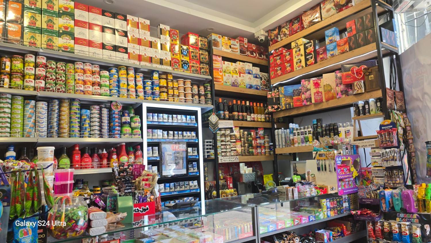 کارگر ساده و کم سن و سال جهت کار در سوپرمارکت|استخدام خدمات فروشگاه و رستوران|تهران, وحیدیه|دیوار