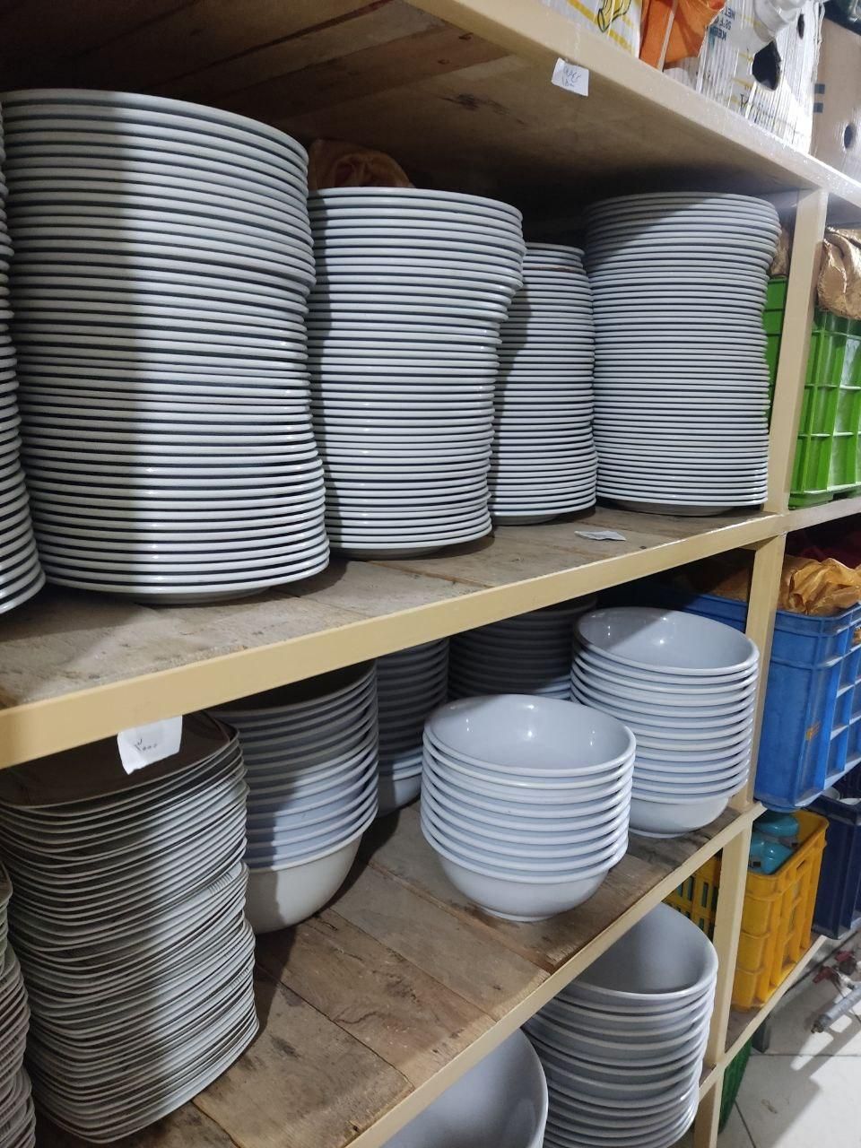 فروش کرایه ظروف صندلی میز وفرش اجاق گاز|ظروف سرو و پذیرایی|مشهد, عبادی|دیوار