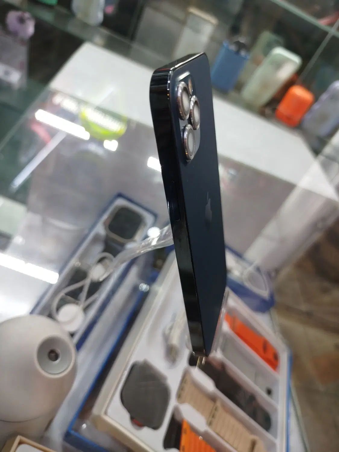 اپل iPhone 12 Pro با حافظهٔ ۲۵۶ گیگابایت|موبایل|مشهد, فدک|دیوار