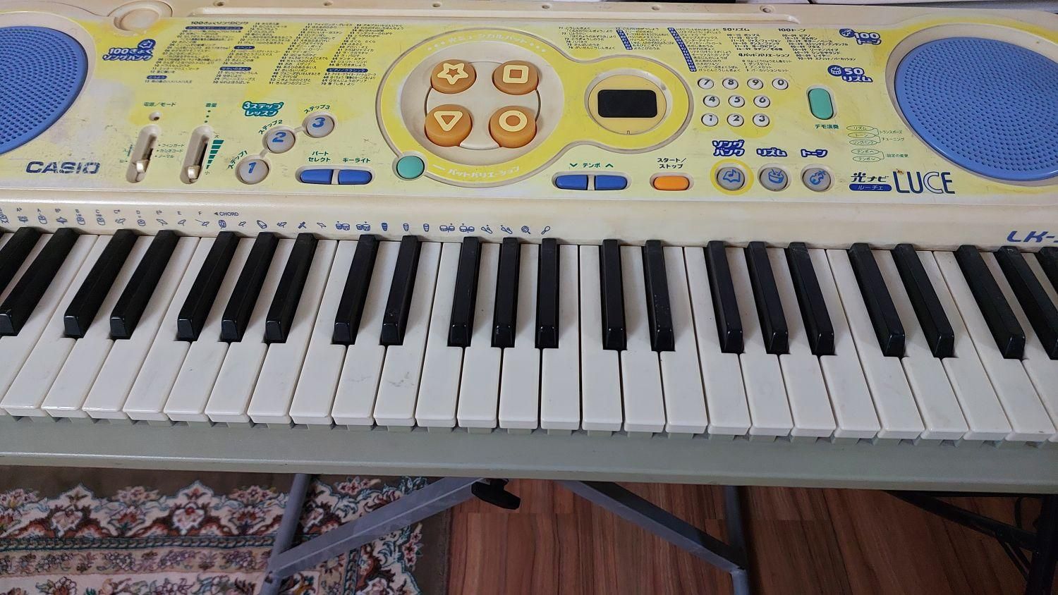 ارگ casio کارکرده و سالم|پیانو، کیبورد، آکاردئون|گرگان, |دیوار