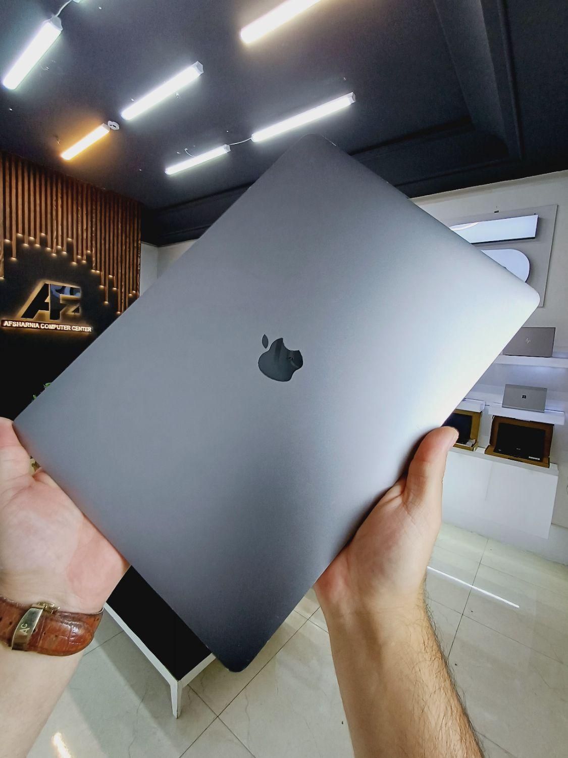 لپتاپ اپل مک بوک رنگ space gray گرافیک دار|رایانه همراه|نیشابور, |دیوار
