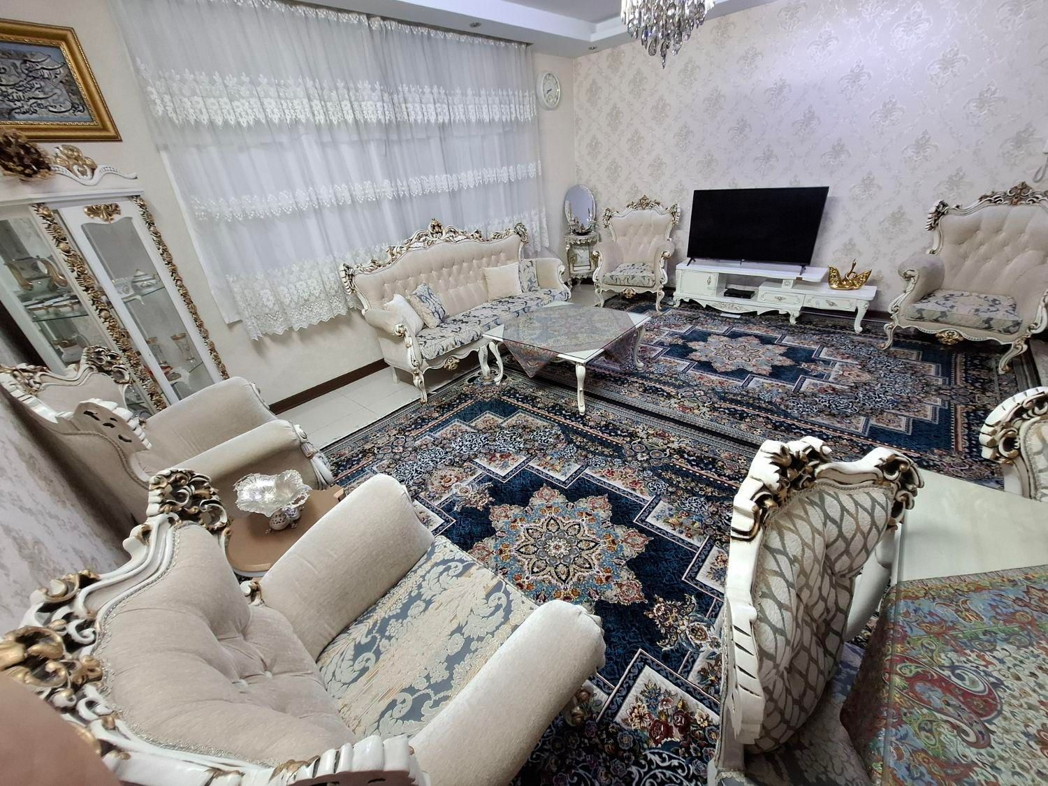 فروش ست کامل مبلمان با میز نهارخوری زیر قیمت|حراج|تهران, تهران‌سر|دیوار
