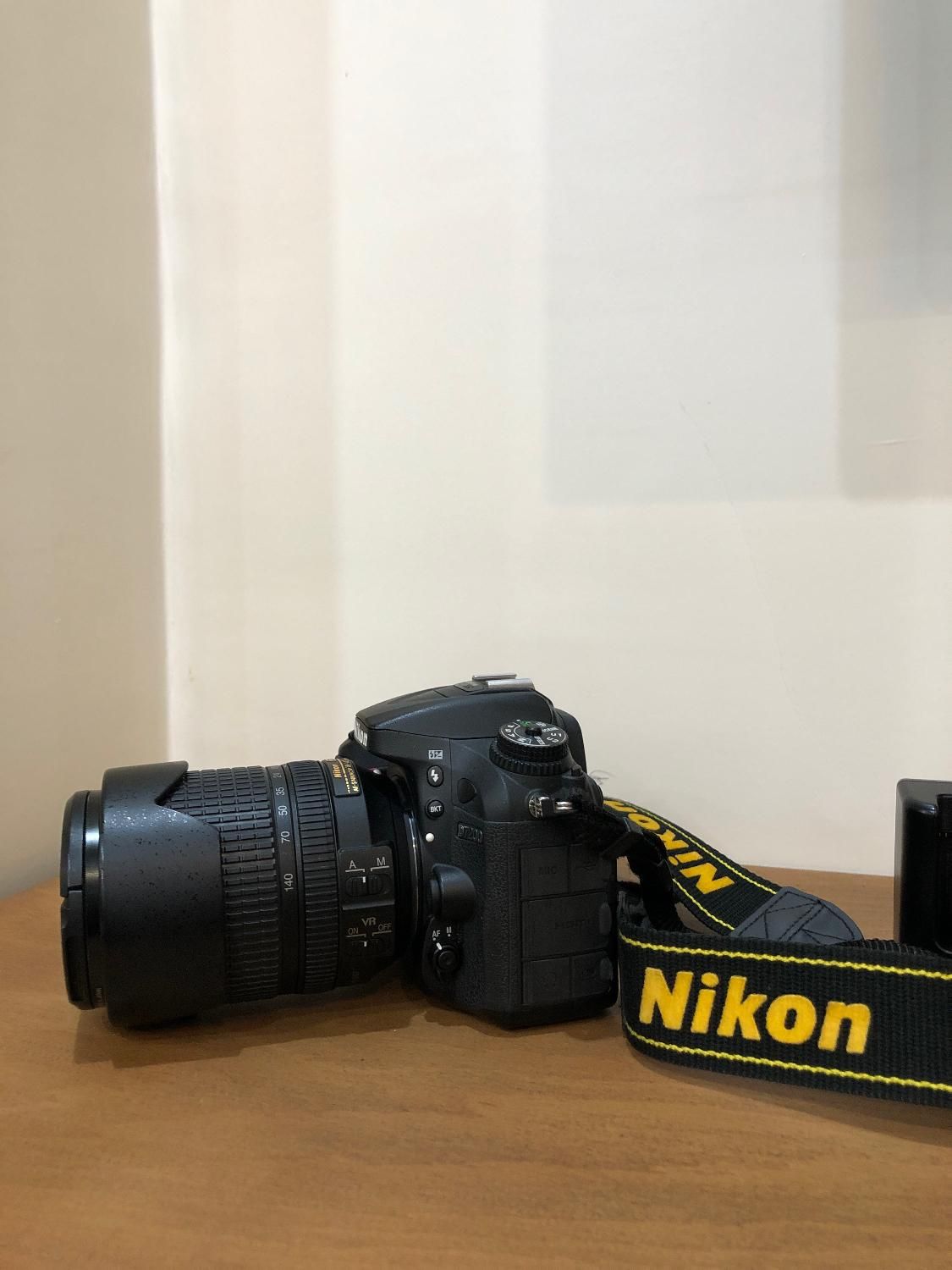 دوربین Nikon D7200 با کیت لنز 18-140 تمیز|دوربین عکاسی و فیلم‌برداری|تهران, بریانک|دیوار