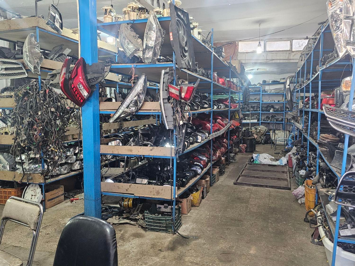 فروشگاه قطعات استوک خودرو|قطعات یدکی و لوازم جانبی|نیشابور, طالقانی|دیوار