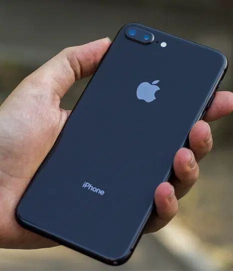 گوشی آیفون 8plus رنگ مشکی|موبایل|رشت, حمیدیان|دیوار