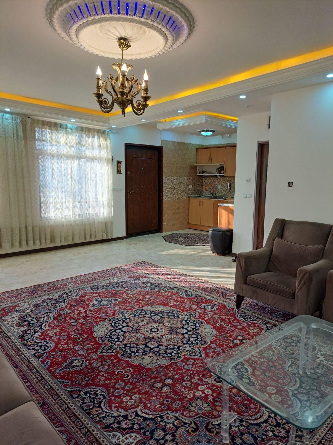 اجاره روزانه وسالانه ویلا وباغ بسیار شیک وتمیز|اجارهٔ کوتاهمدت ویلا و باغ|بومهن, |دیوار