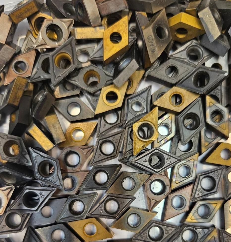 ابزار تراشکاری NC & CNCخریدار ضایعات الماس|ماشینآلات صنعتی|تهران, هفده شهریور|دیوار