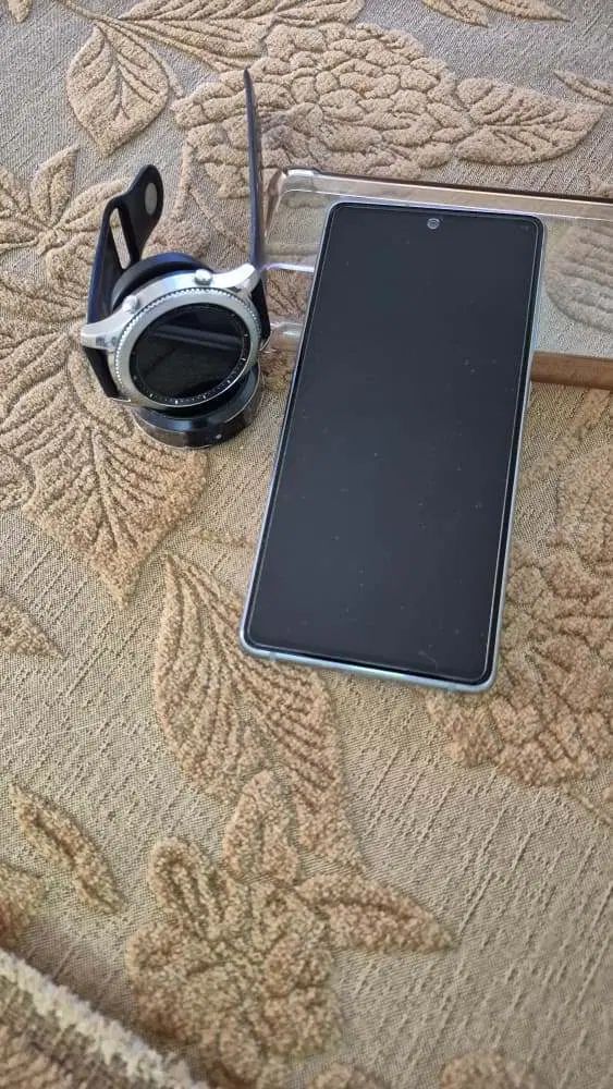 گوشی S20FE 5G همراه با ساعت اورجینال سامسونگ|موبایل|تهران, فاطمی|دیوار