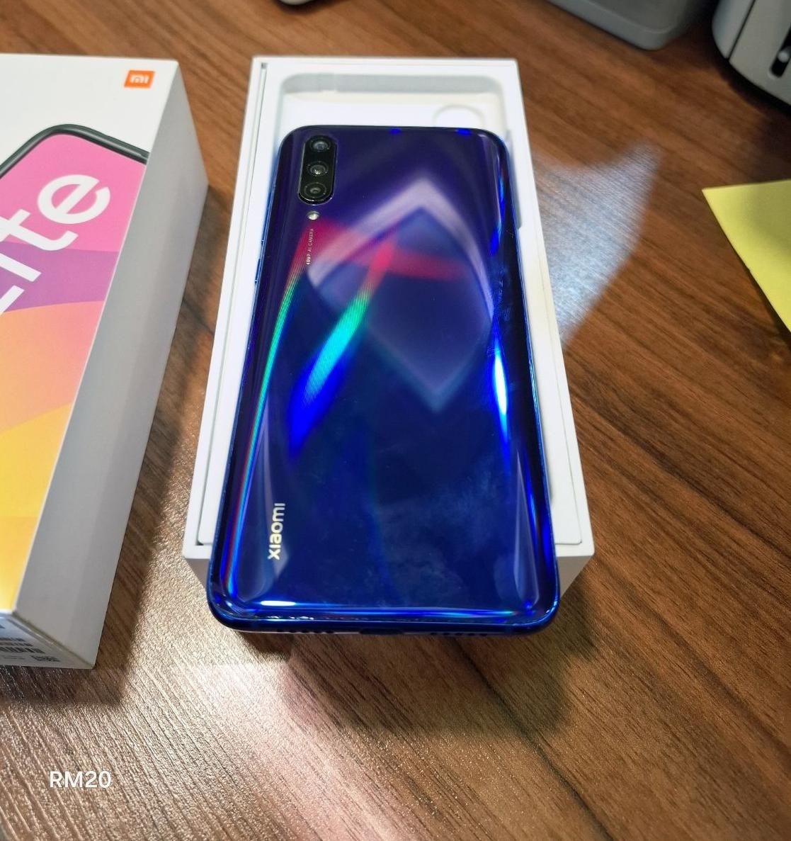 گوشی موبایل شیاومی mi9 lite|موبایل|اصفهان, سپاهان‌شهر|دیوار