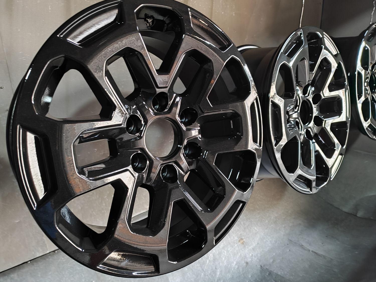 رینگ خودرو رنگ کوره ای الکترواستاتیک در رشت|قطعات یدکی و لوازم جانبی|رشت, استقامت ۱|دیوار