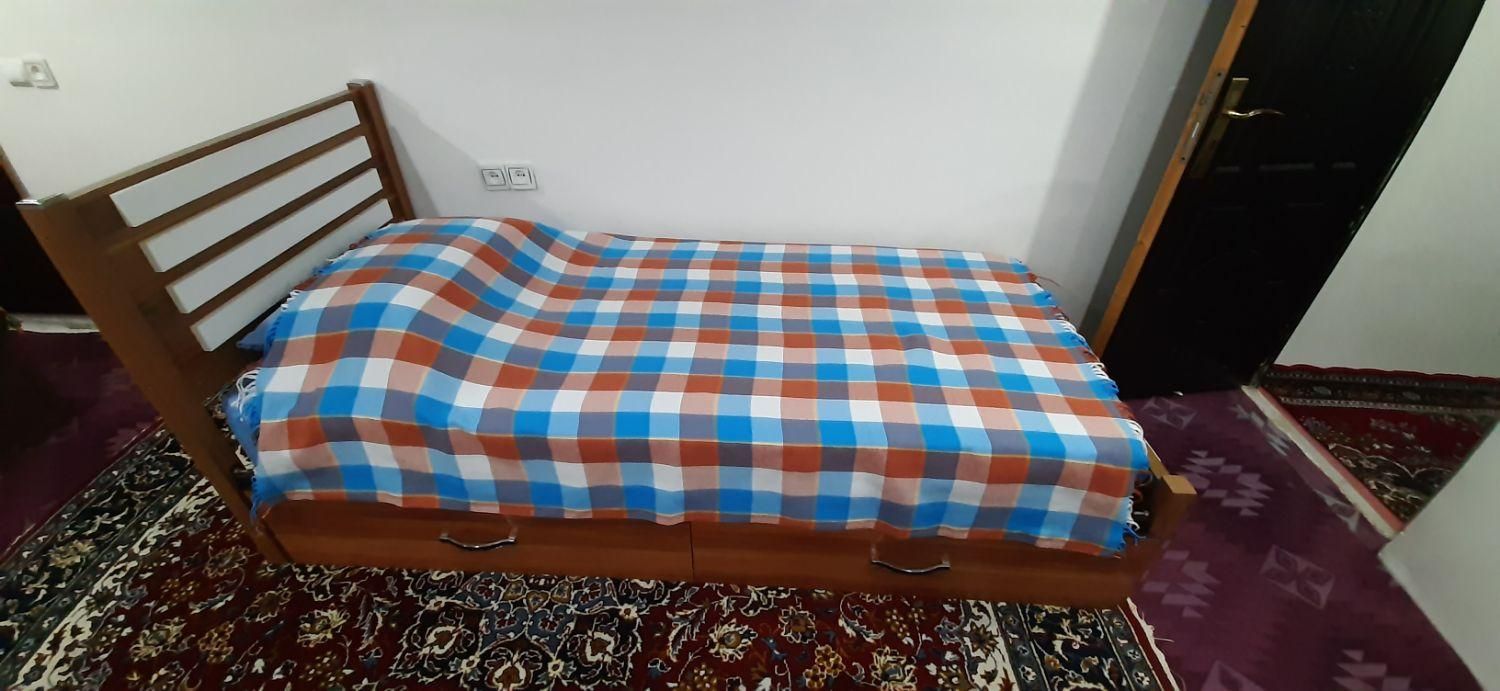 تختخواب.تک نفره.نو|تخت و سرویس خواب|لنگرود, |دیوار