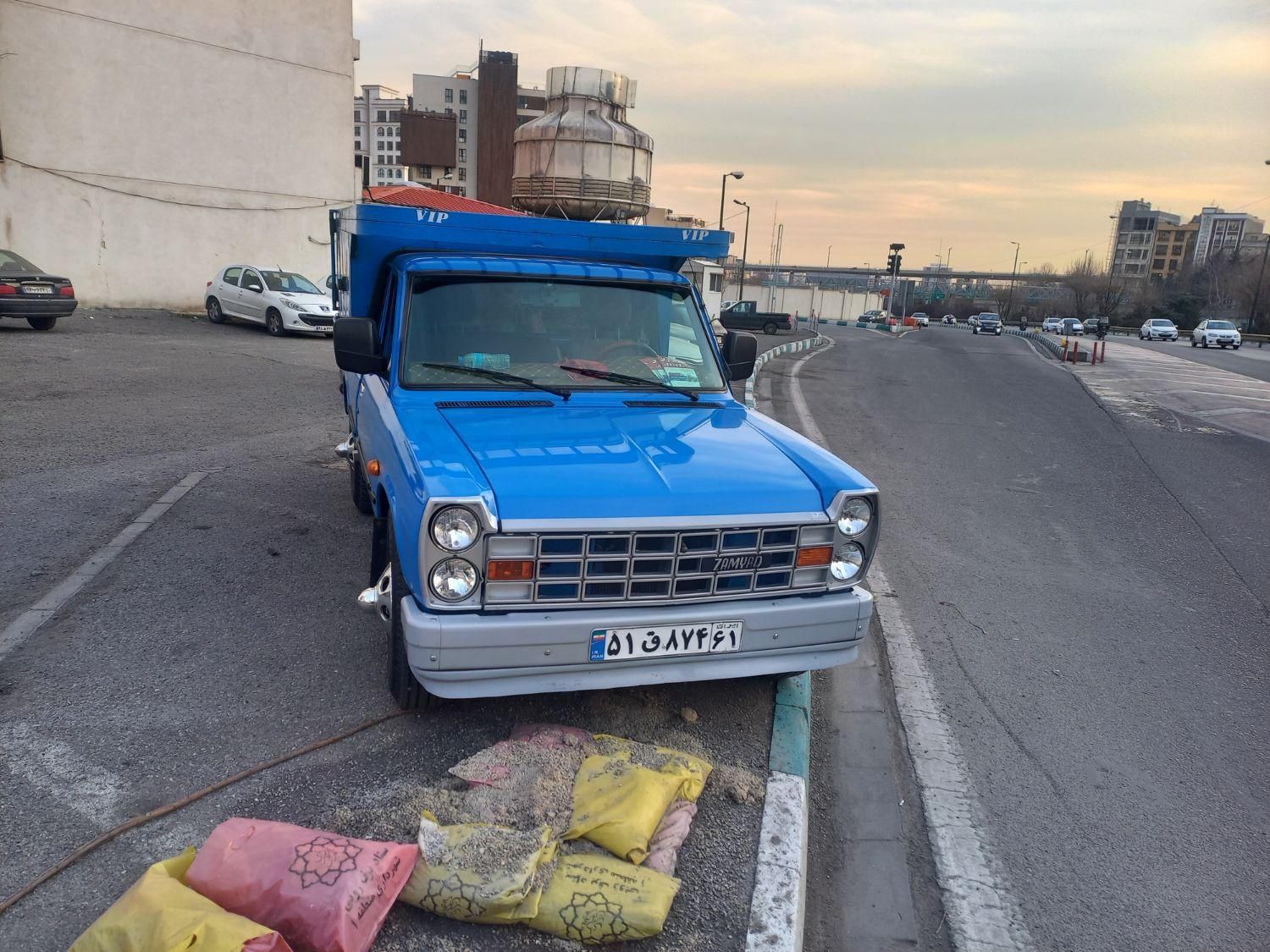 وانت بار کرایه ای تلفنی نیسان اتوبارباربری برگشتی|خدمات حمل و نقل|تهران, پاسداران|دیوار