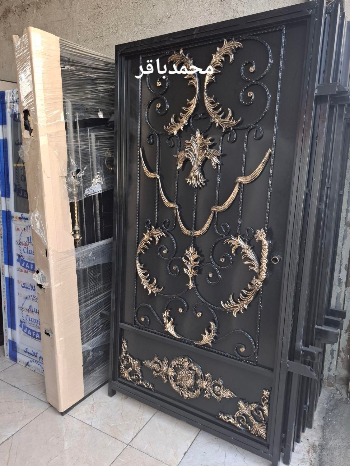 فرفورژه دار شکیل درب حیاطی باغی ویلایی سنگین بارنگ|مصالح و تجهیزات ساختمان|تهران, آذری|دیوار