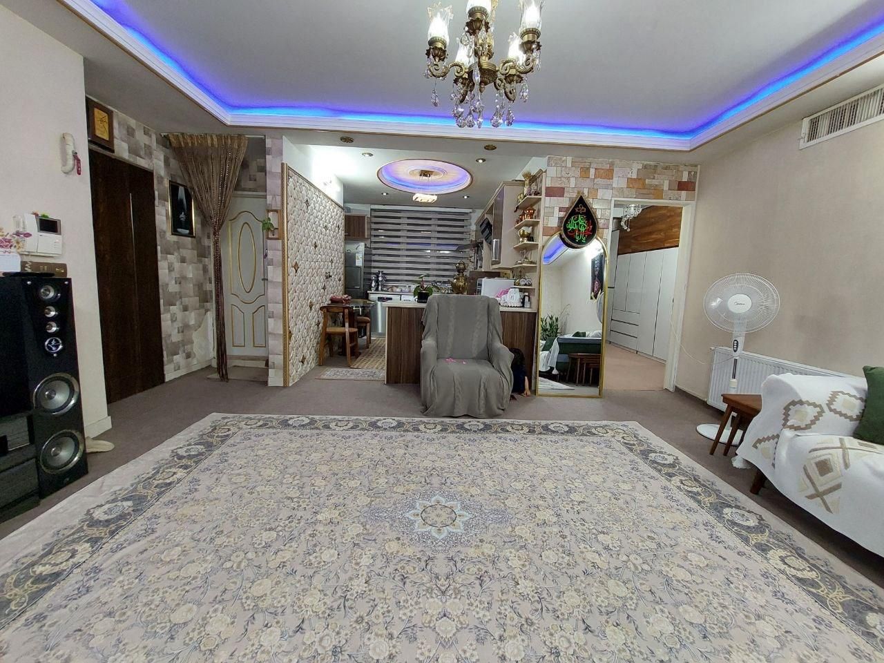 ۶۲متر/با آسانسور و بالکن/خوش نقشه و شیک/سال ساخت۹۲|فروش آپارتمان|تهران, یاخچی‌آباد|دیوار