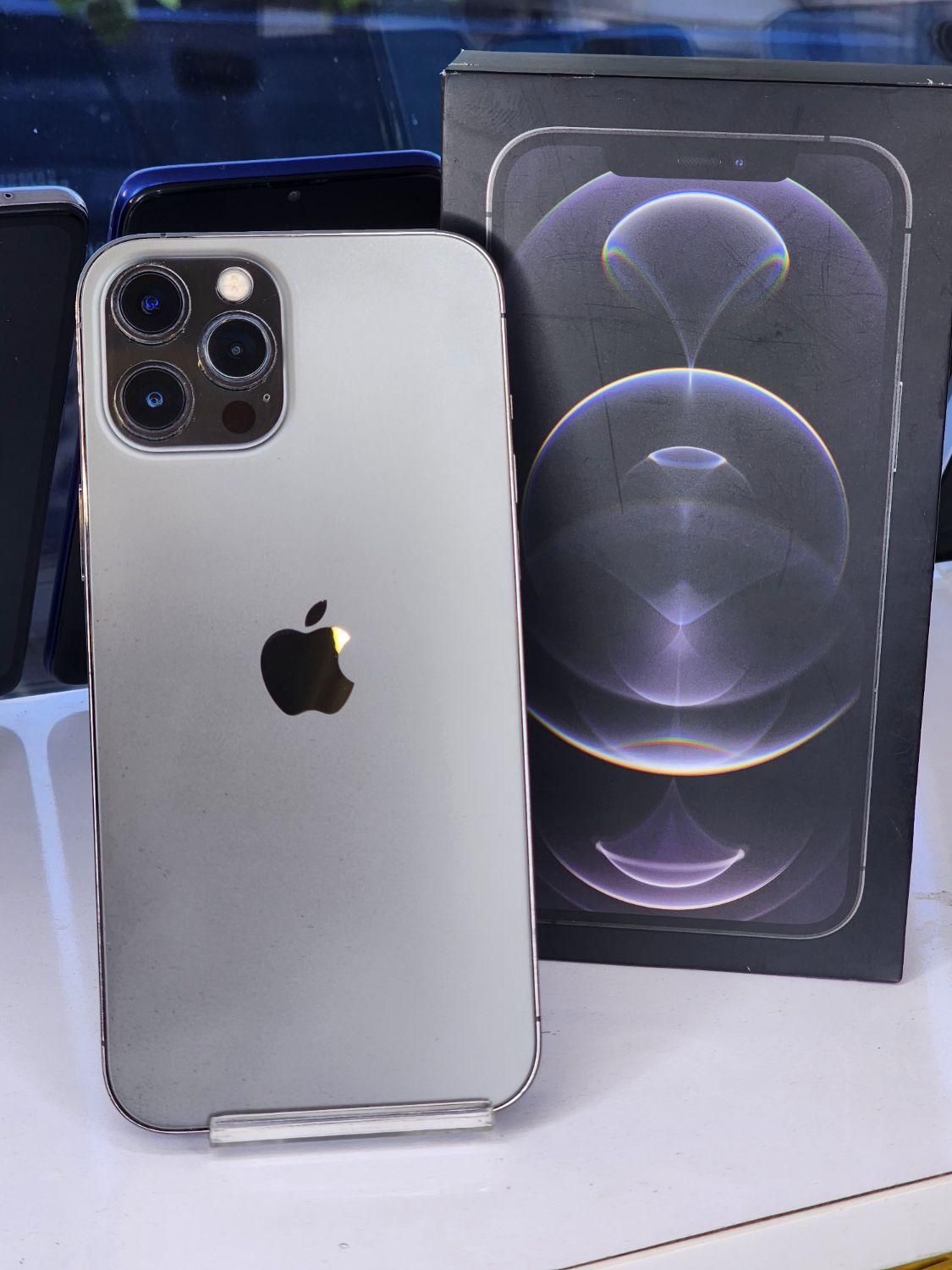 iPhone 12 Pro Max دو سیم پک اصلی قابل معاوضه|موبایل|شیراز, سینما سعدی|دیوار