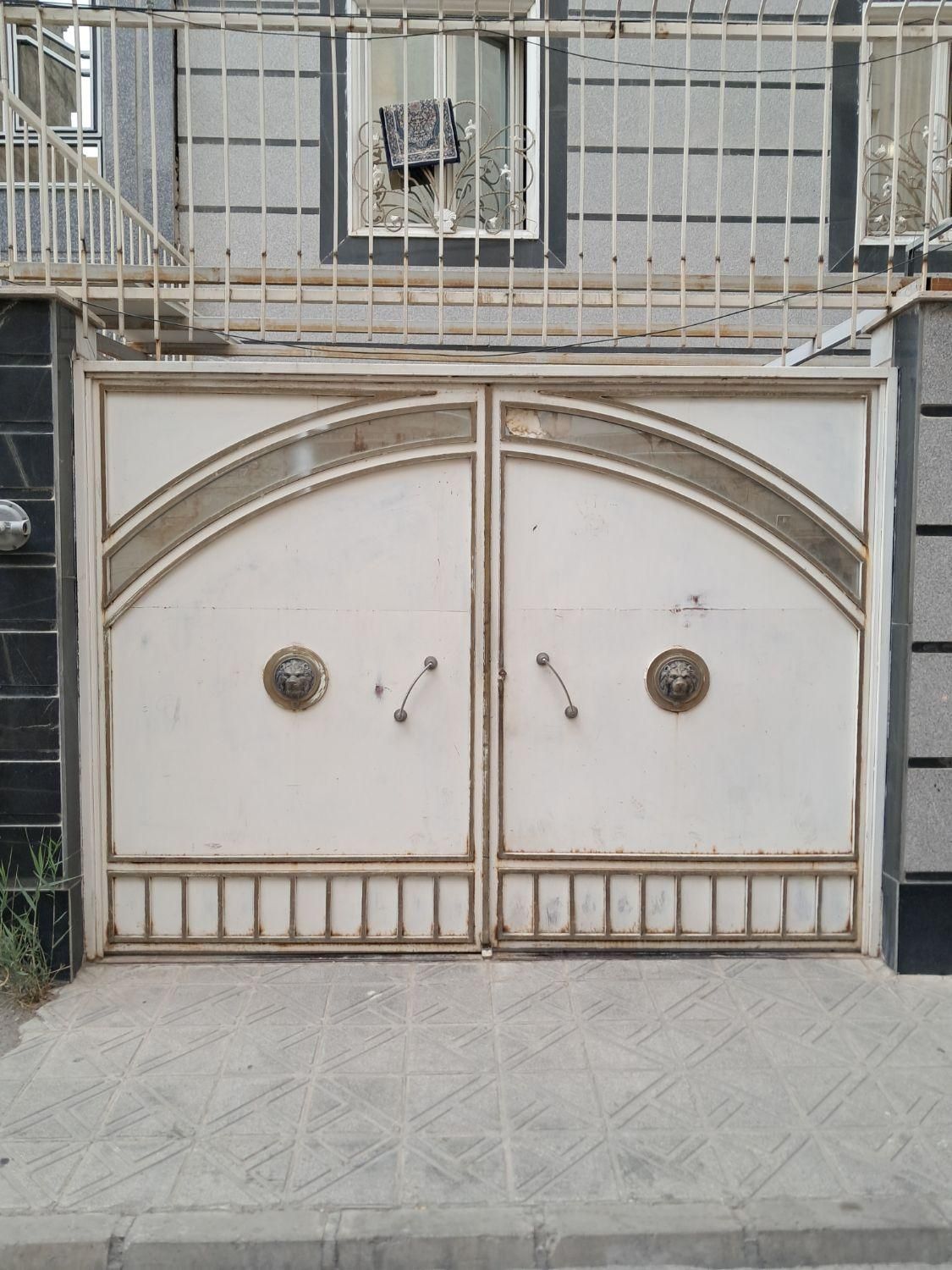 درب حیاط درب پارکینگ|مصالح و تجهیزات ساختمان|تهران, وصفنارد|دیوار