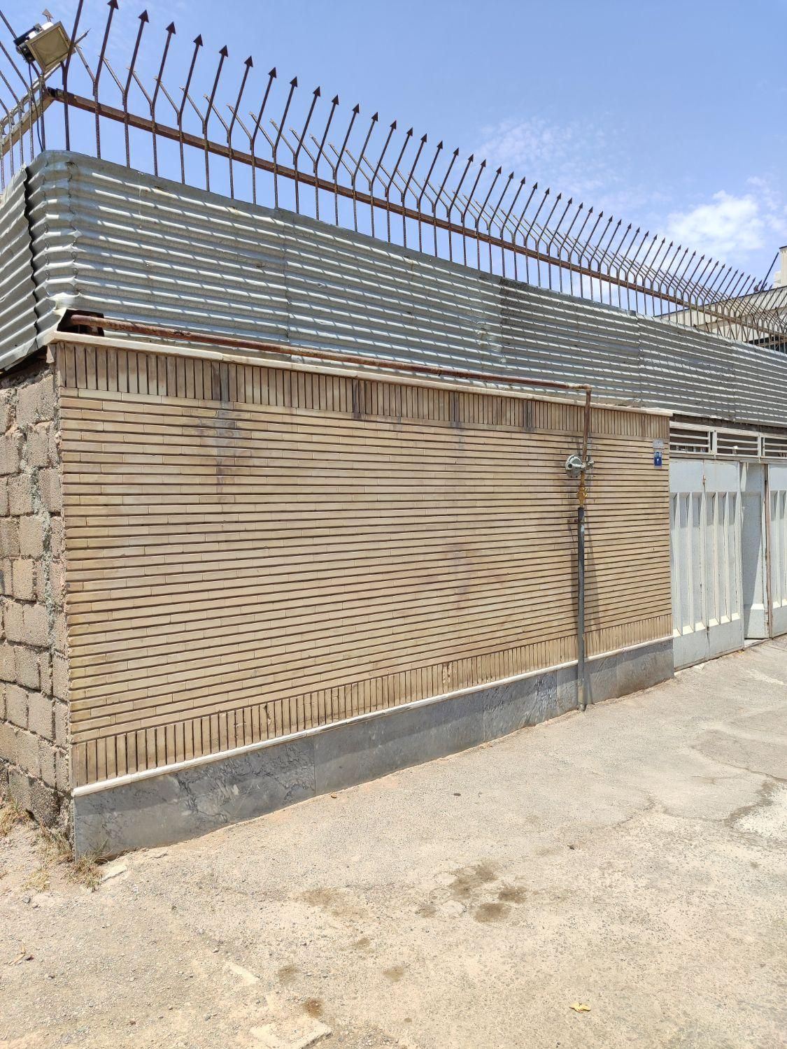 دربست ۲خواب حیاط پارکینگ زیر زمین|اجارهٔ خانه و ویلا|اصفهان, فرح آباد|دیوار