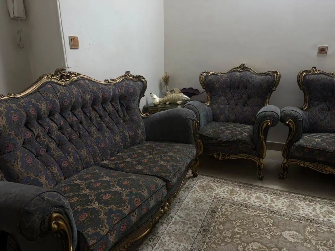 مبل ۸ نفره به همراه میز ناهار خوری ۸ نفره|مبلمان خانگی و میز عسلی|تهران, شیخ هادی|دیوار