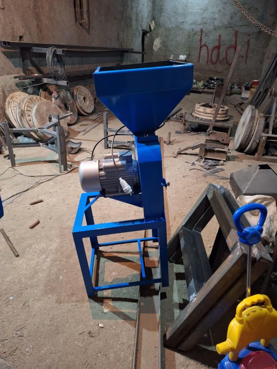 ساخت آسیاب های تراکتوری(سنگی) و برقی|ماشین‌آلات صنعتی|بیلوار, |دیوار