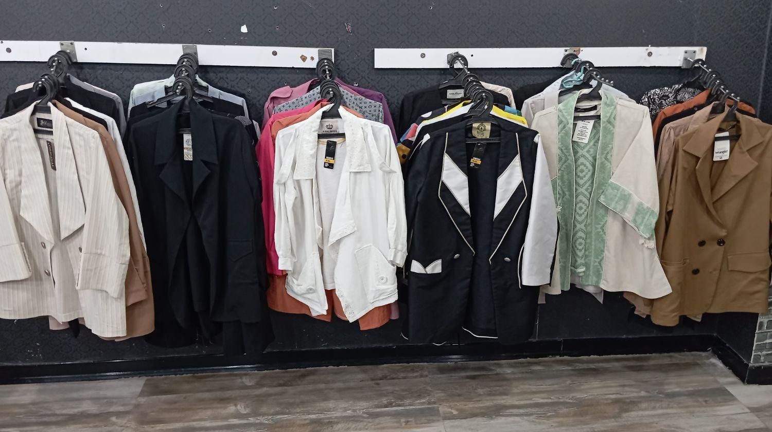 مانتو۴۵ ت ومن عدل پلمپ|لباس|یاسوج, |دیوار