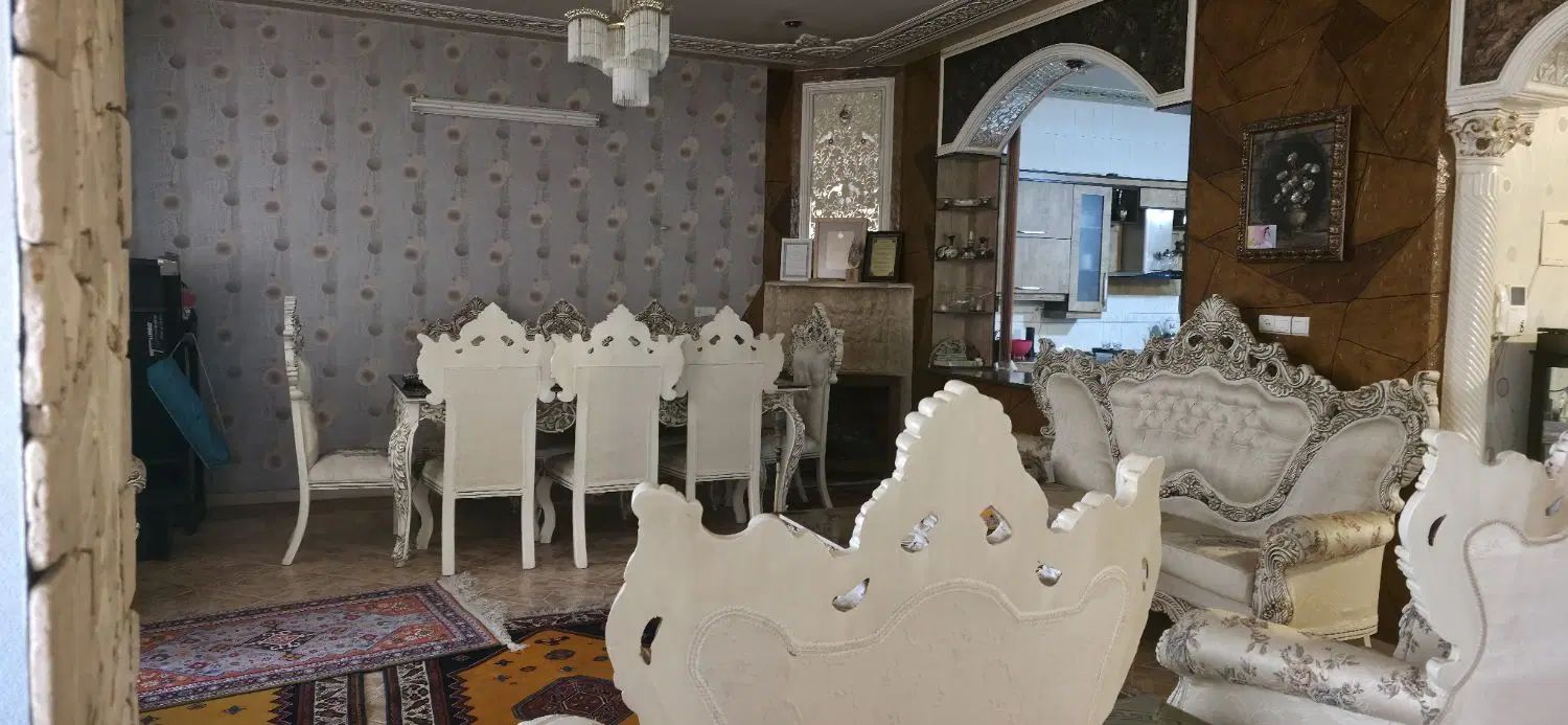 1طبقه دربست 250زیربنا.360 متر.4خاب.بربولوارگل آرا|اجارهٔ خانه و ویلا|شیراز, غدیر جنوبی|دیوار