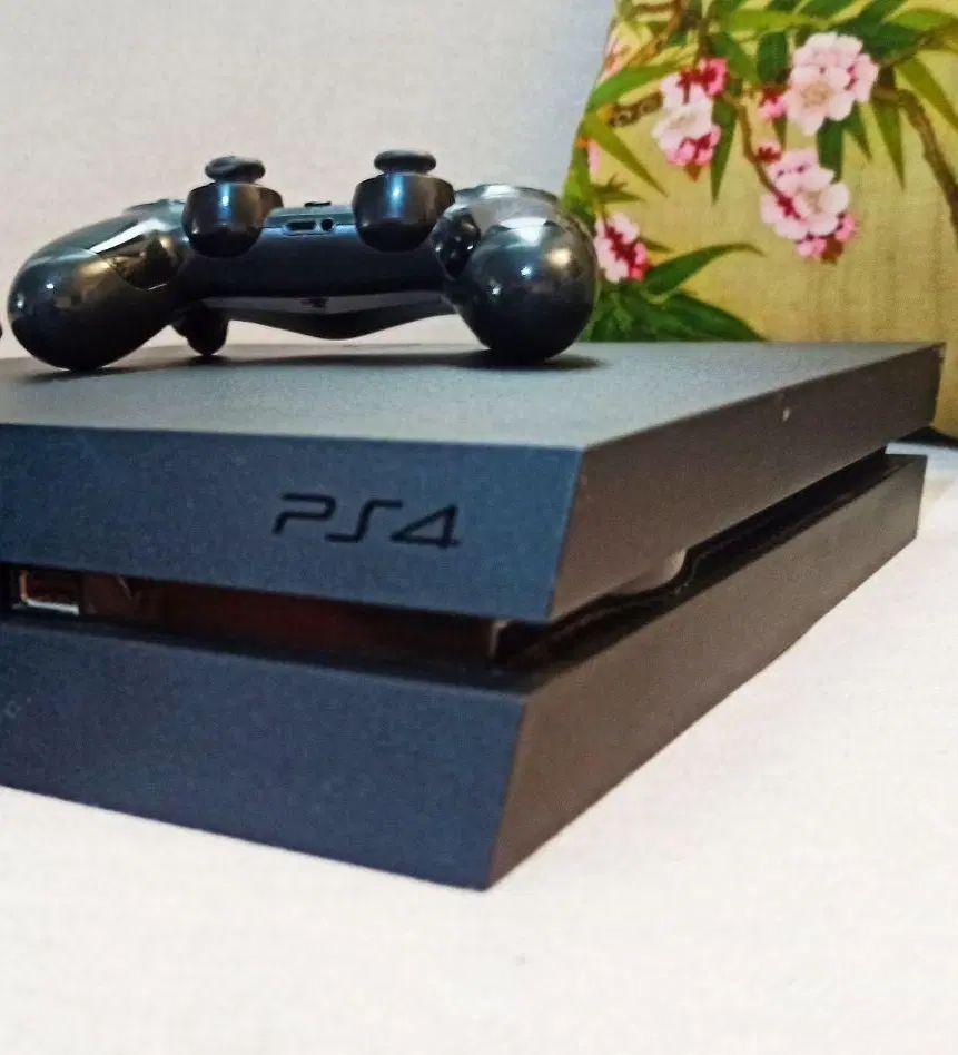 پی اس فور ps4 فت 1 ترا دسته ارجینال کپیخور ورژن ۹|کنسول، بازی ویدئویی و آنلاین|مشهد, آبکوه|دیوار