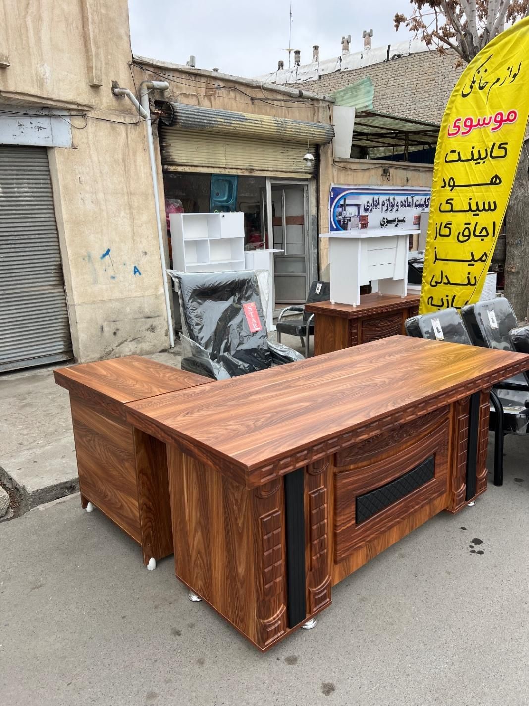 میز مدیریت ال ۱۸۰ در ۸۰ با صندلی مدیریتی سام صفر|مبلمان اداری|میاندوآب, |دیوار
