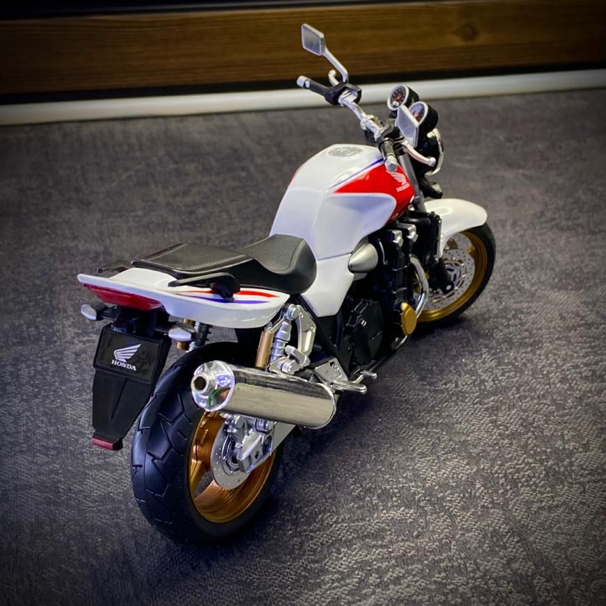 ماکت موتور سی بی cb1300 cbr gsx ماکت ماشین|اسباب‌‌بازی|شیراز, ارم|دیوار