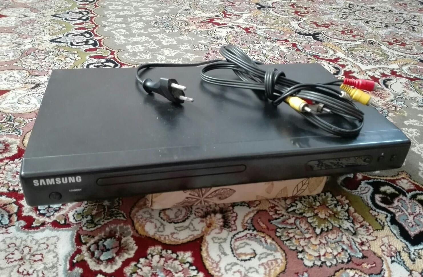 دستگاه پخش DVD player سامسونگ سالم با کابل|پخش‌کننده DVD و ویدیو|مشهد, نرگس|دیوار